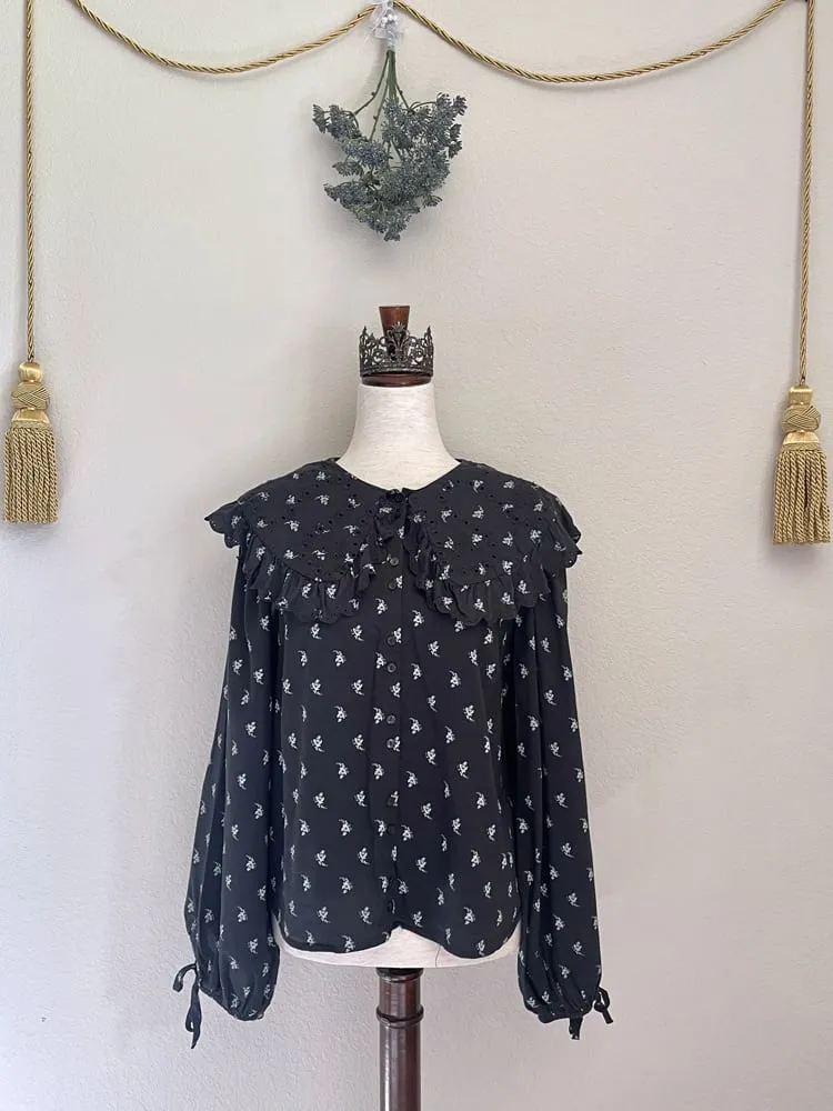 Baroque-Inspired Black Floral Print Collared Puff Sleeve Blouse - Size L