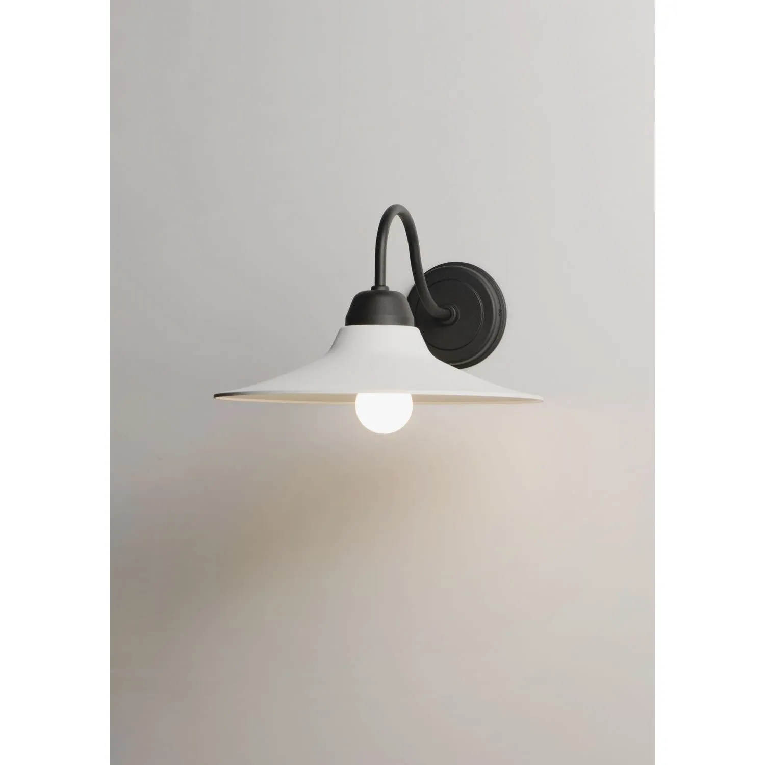 Dockside Outdoor Wall Light