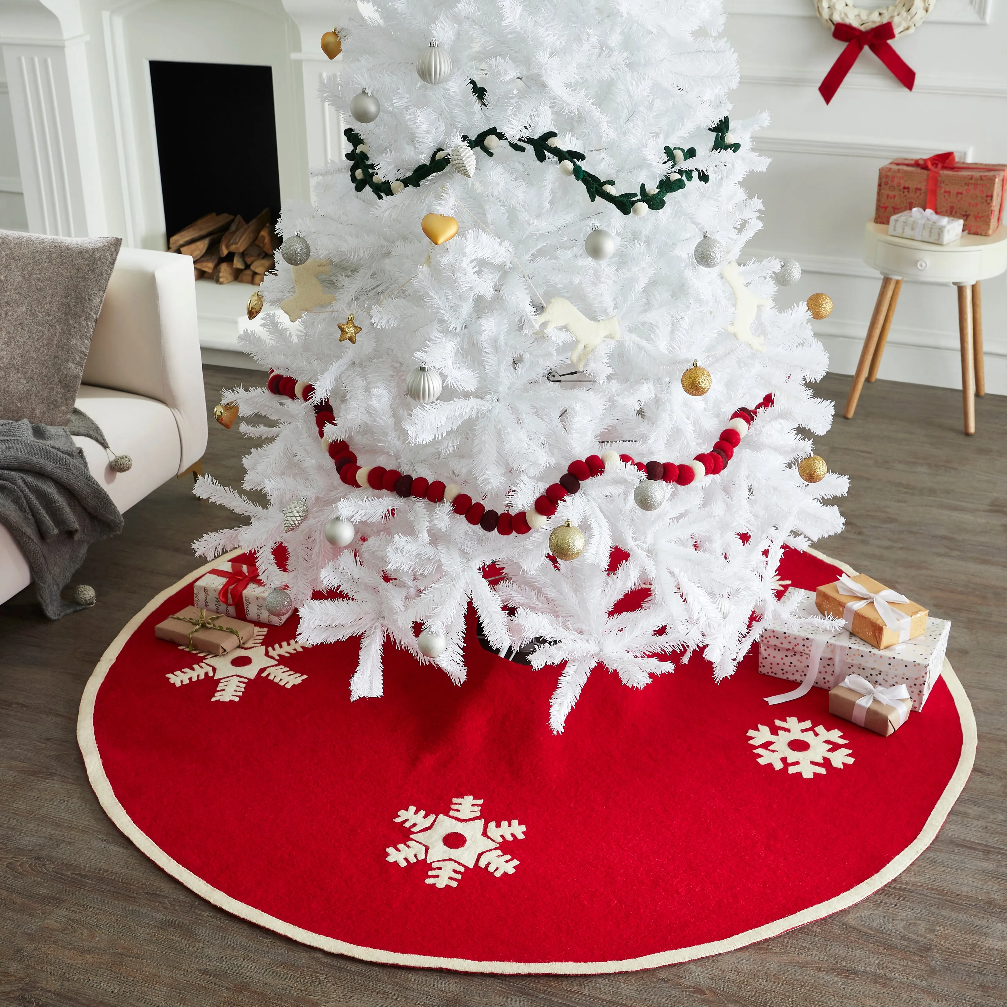 Handmade Christmas Tree Skirt in Felt - Snowflakes on Red  - 60" / 72"