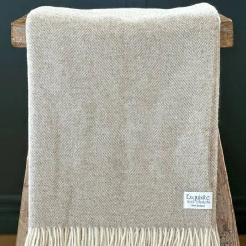 Herringbone Throw 185x140cm in natural